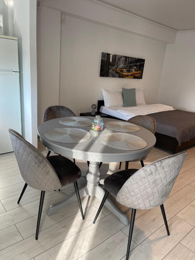 Welcome To Bucharest Airport Residences & Therme-Self Check-In Otopeni Exterior photo